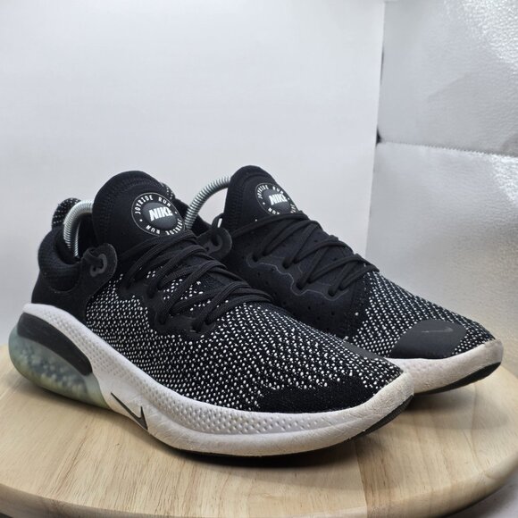 Men’s Size 9 - Nike Joyride Run Flyknit Black / White  - aq2730-001 - Picture 3 of 7